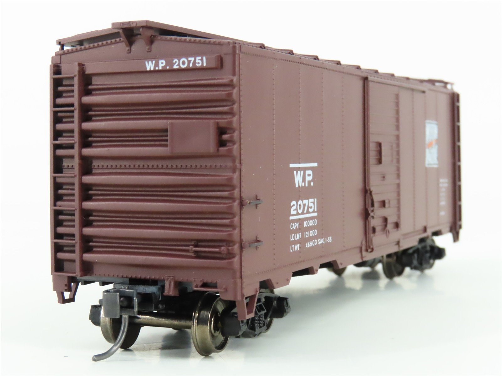 HO Scale Accurail 3224 WP Western Pacific 40' AAR Steel Box Car #20751 -Upgraded