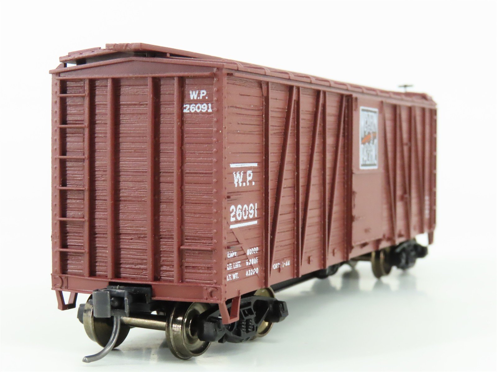 HO Scale Accurail 4001 WP Western Pacific 40' OB Wood Box Car #26091 - Upgraded