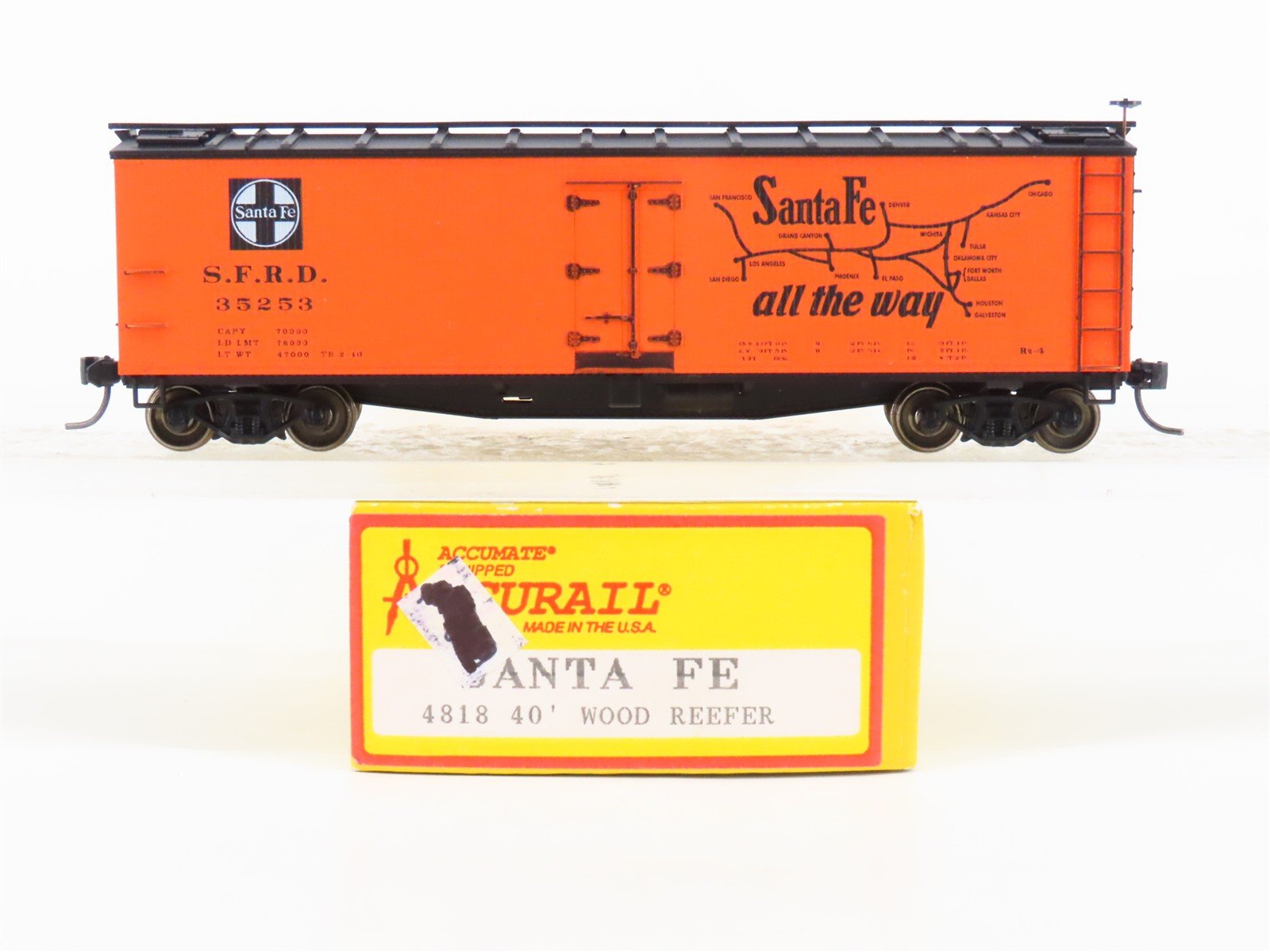 HO Accurail 4818 SFRD ATSF Santa Fe 