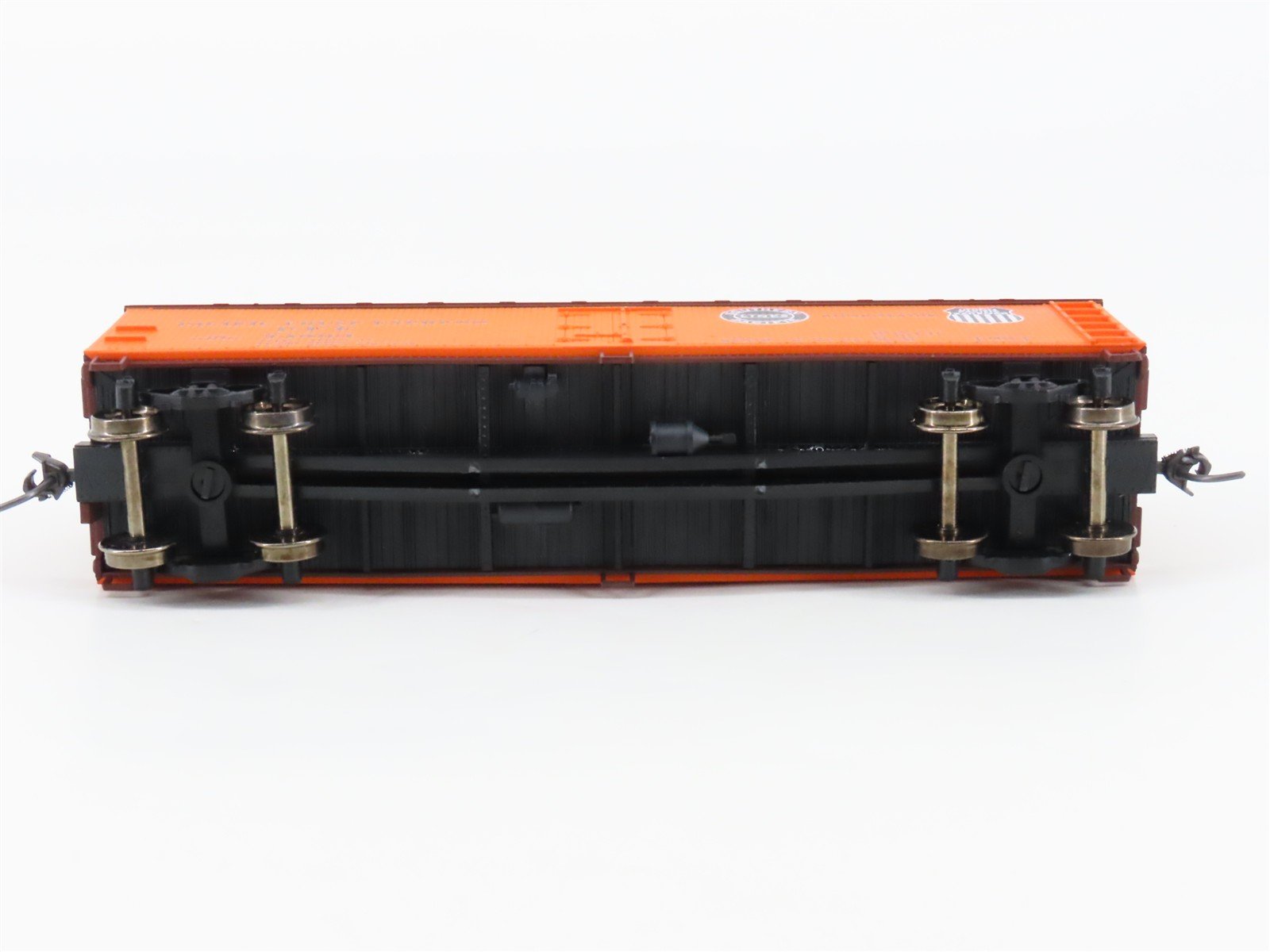 HO Accurail 4812 PFE Pacific Fruit Express 40' Wood Reefer #74583 - Upgraded