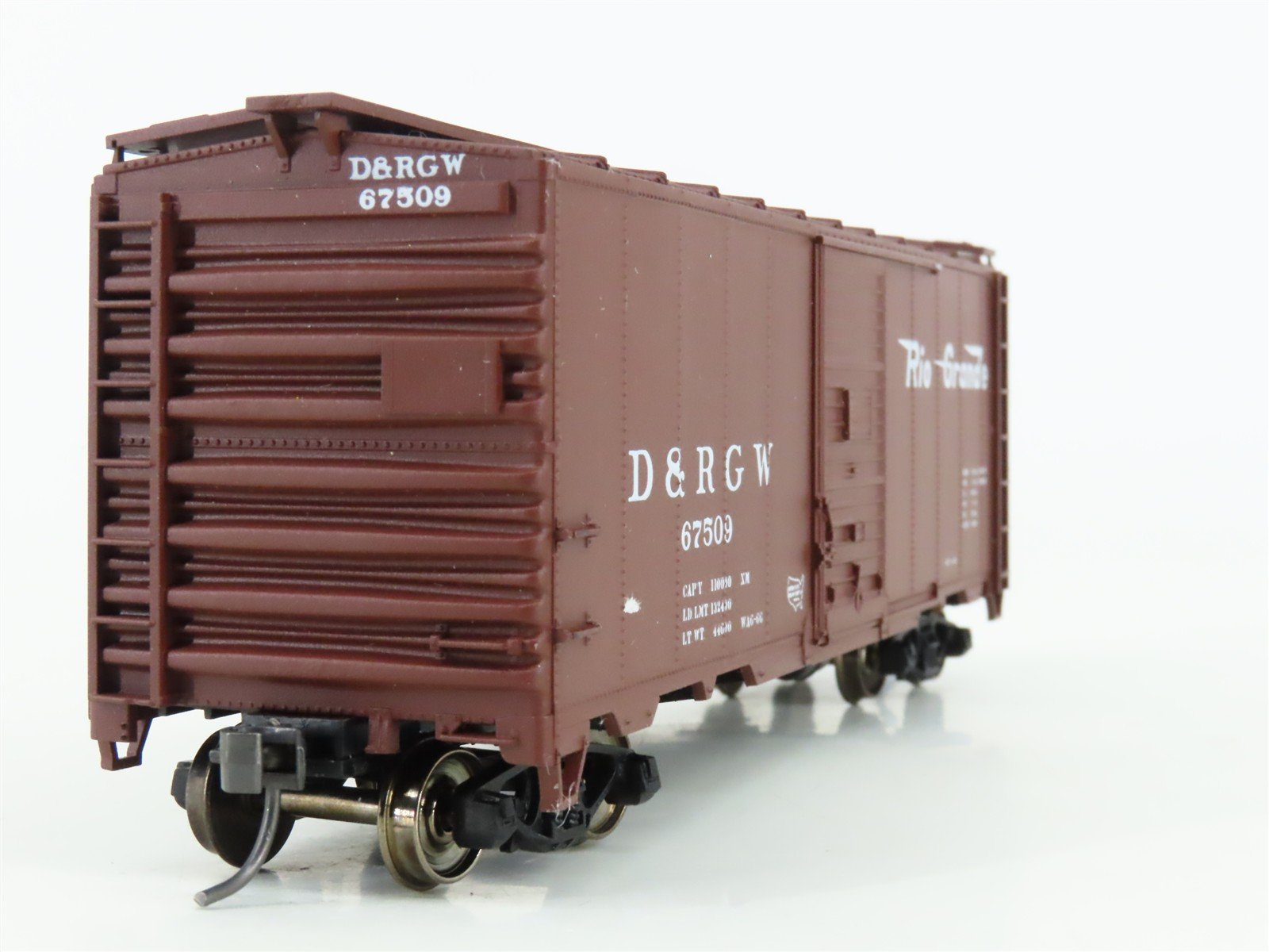 HO Scale Accurail 3207 D&RGW Rio Grande 40' AAR Steel Box Car #67509 - Upgraded