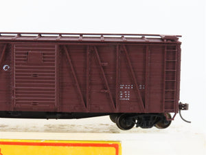 HO Scale Accurail 4403 NP Northern Pacific 40' OB Wood Box Car #20101 - Upgraded
