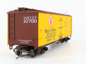 HO Scale Accurail 1559 URTC Westcott & Winks 40' Wood Reefer #10700 - Upgraded
