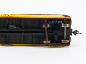 HO Scale Accurail 1559 URTC Westcott & Winks 40' Wood Reefer #10700 - Upgraded