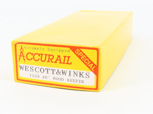HO Scale Accurail 1559 URTC Westcott & Winks 40' Wood Reefer #10700 - Upgraded