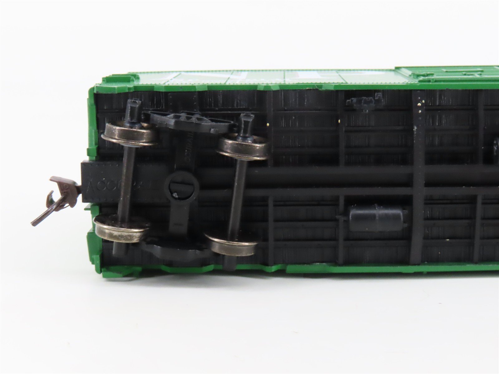 HO Accurail 3203 NP Northern Pacific 40' AAR Steel Box Car #46141 - Upgraded