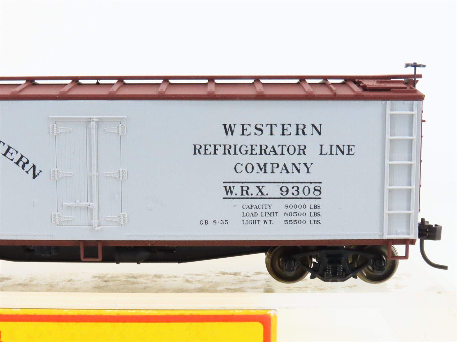 HO Accurail 4805 WRX / GBW Green Bay & Western 40' Wood Reefer #9308 - Upgraded