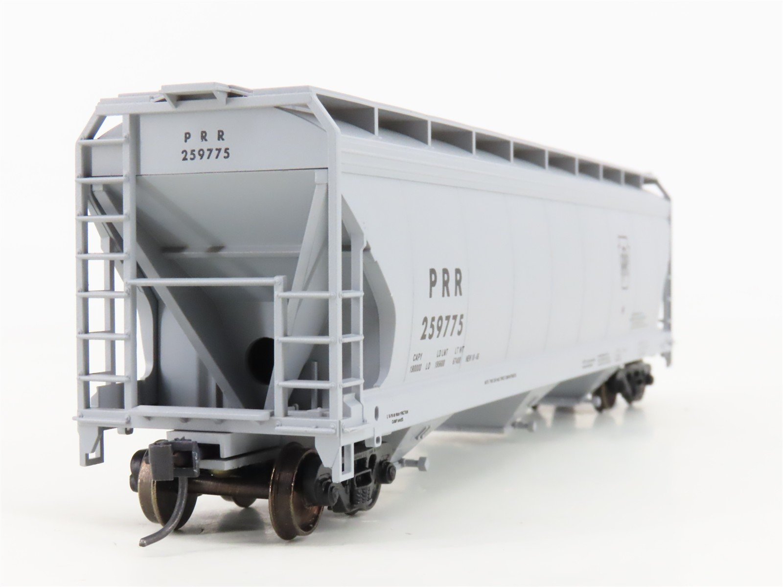 HO Accurail 2016 PRR Pennsylvania ACF 3-Bay Covered Hopper #259775 - Upgraded