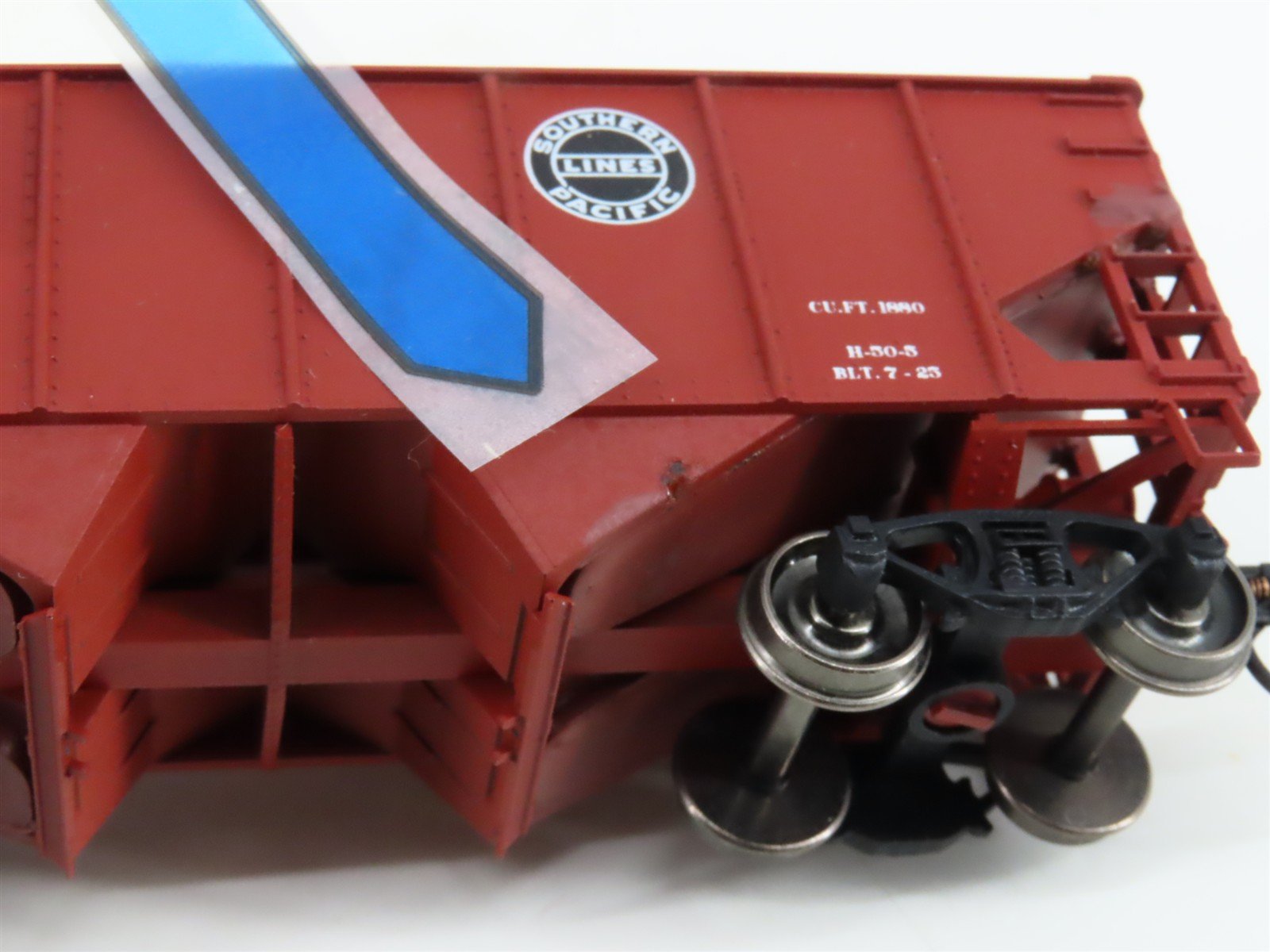 HO Accurail 2514 SP Southern Pacific 2-Bay USRA 55-Ton Hopper #13400 - Upgraded