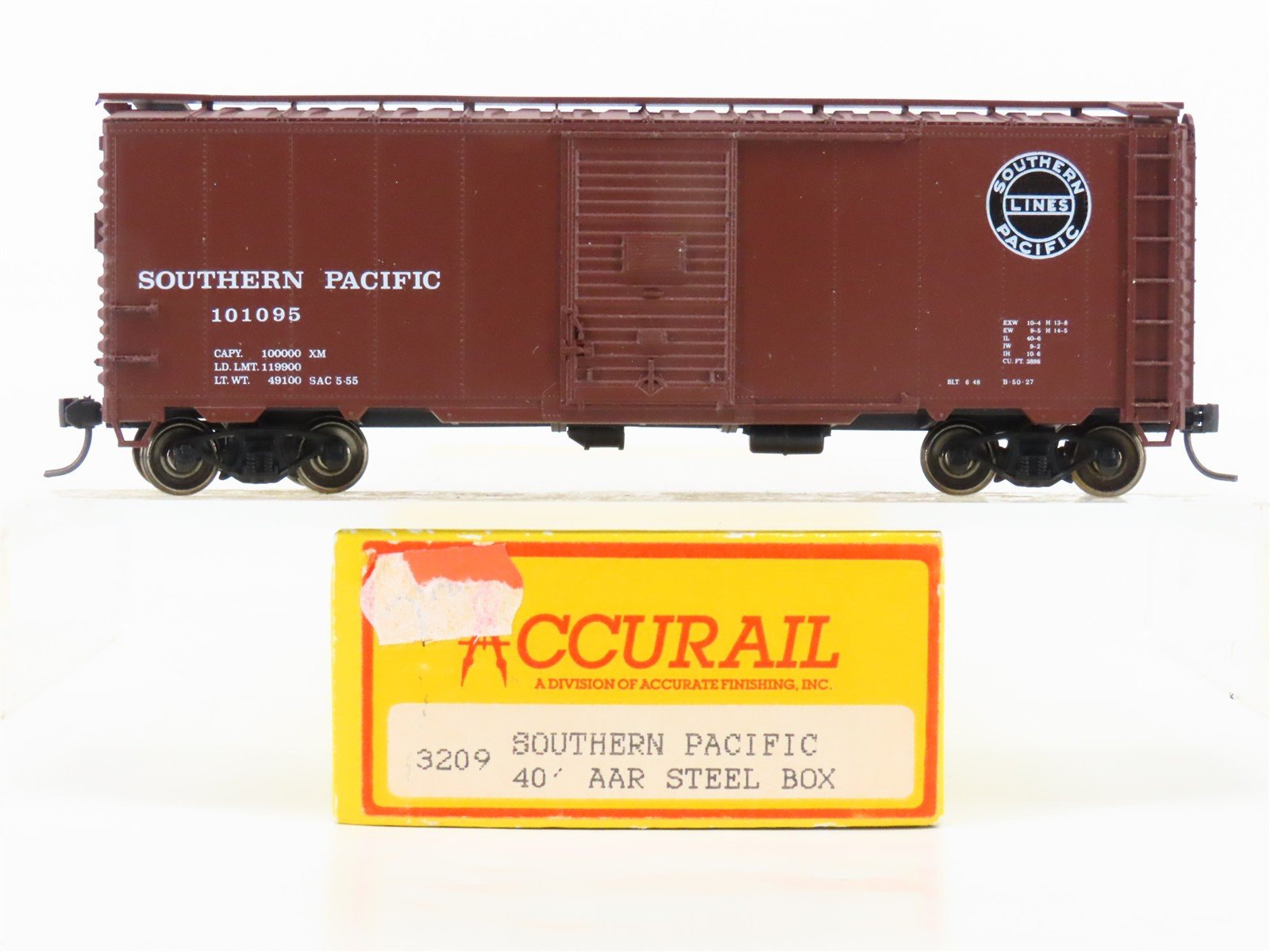 HO Accurail 3209 SP Southern Pacific 40' AAR Steel Box Car #101095 - Upgraded