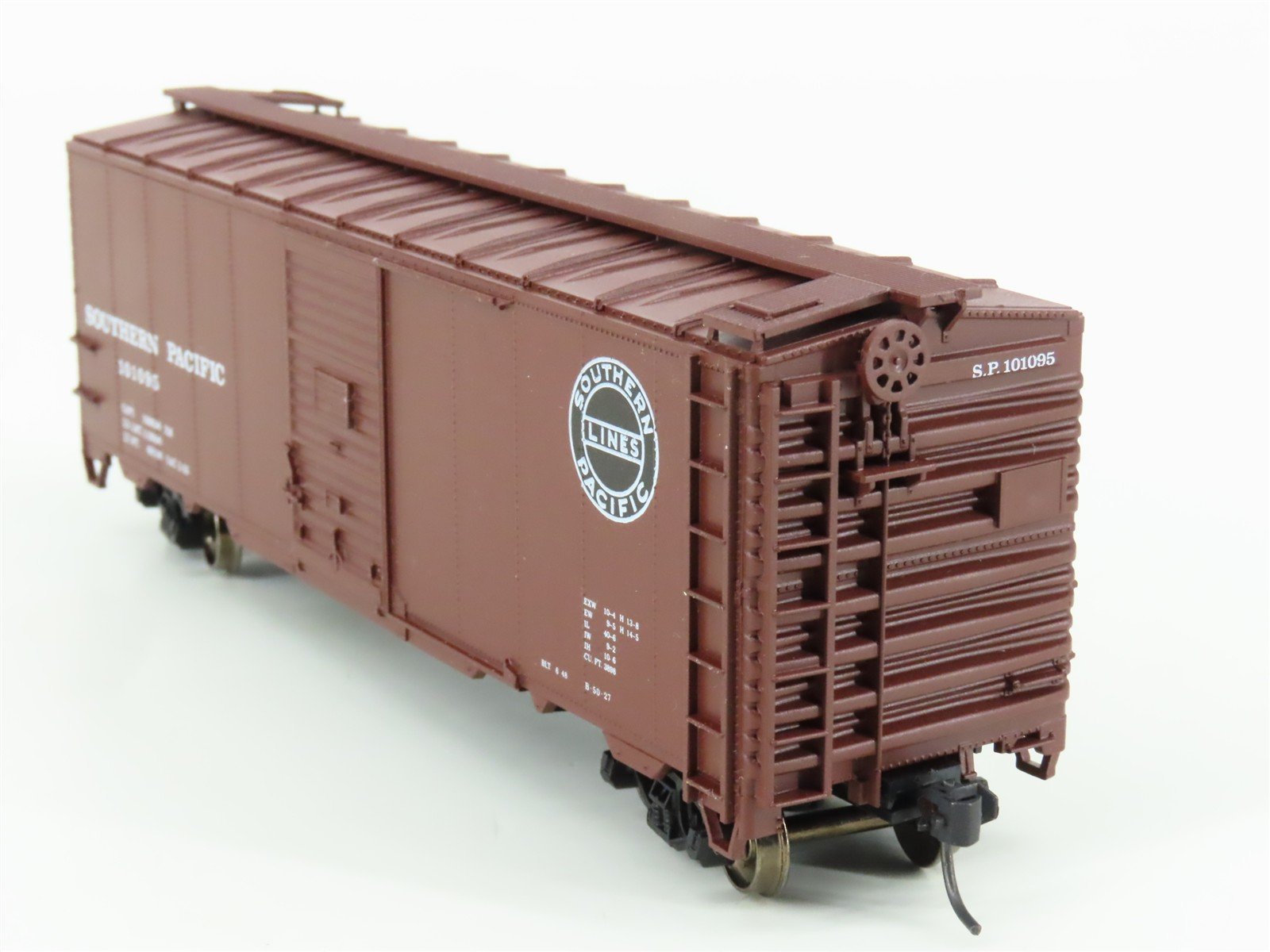 HO Accurail 3209 SP Southern Pacific 40' AAR Steel Box Car #101095 - Upgraded