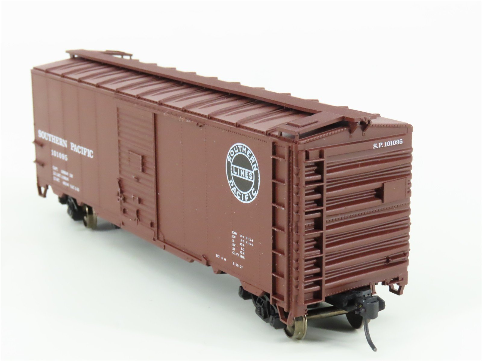 HO Accurail 3209 SP Southern Pacific 40' AAR Steel Box Car #101095 - Upgraded