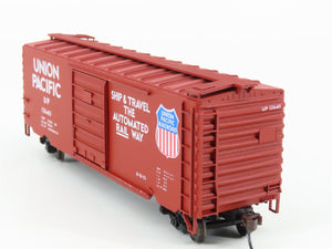 HO Accurail 3412 UP 