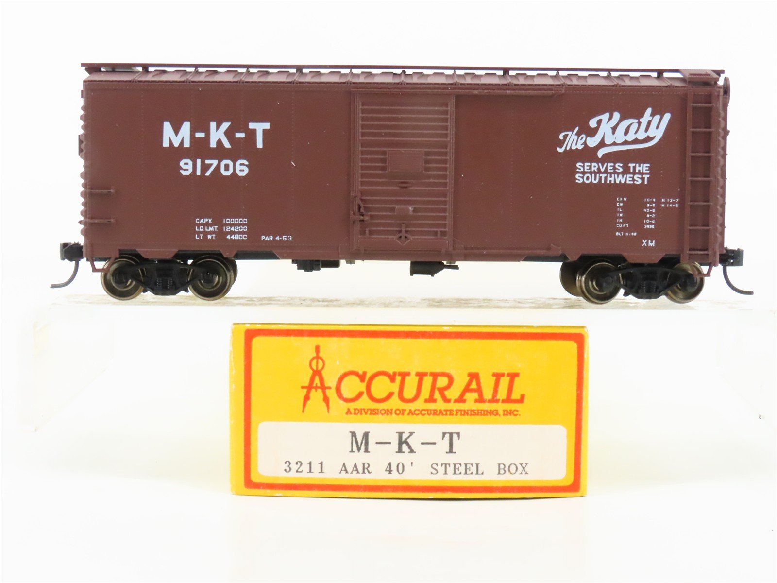 HO Scale Accurail 3211 MKT 