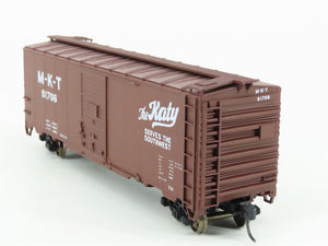 HO Scale Accurail 3211 MKT 