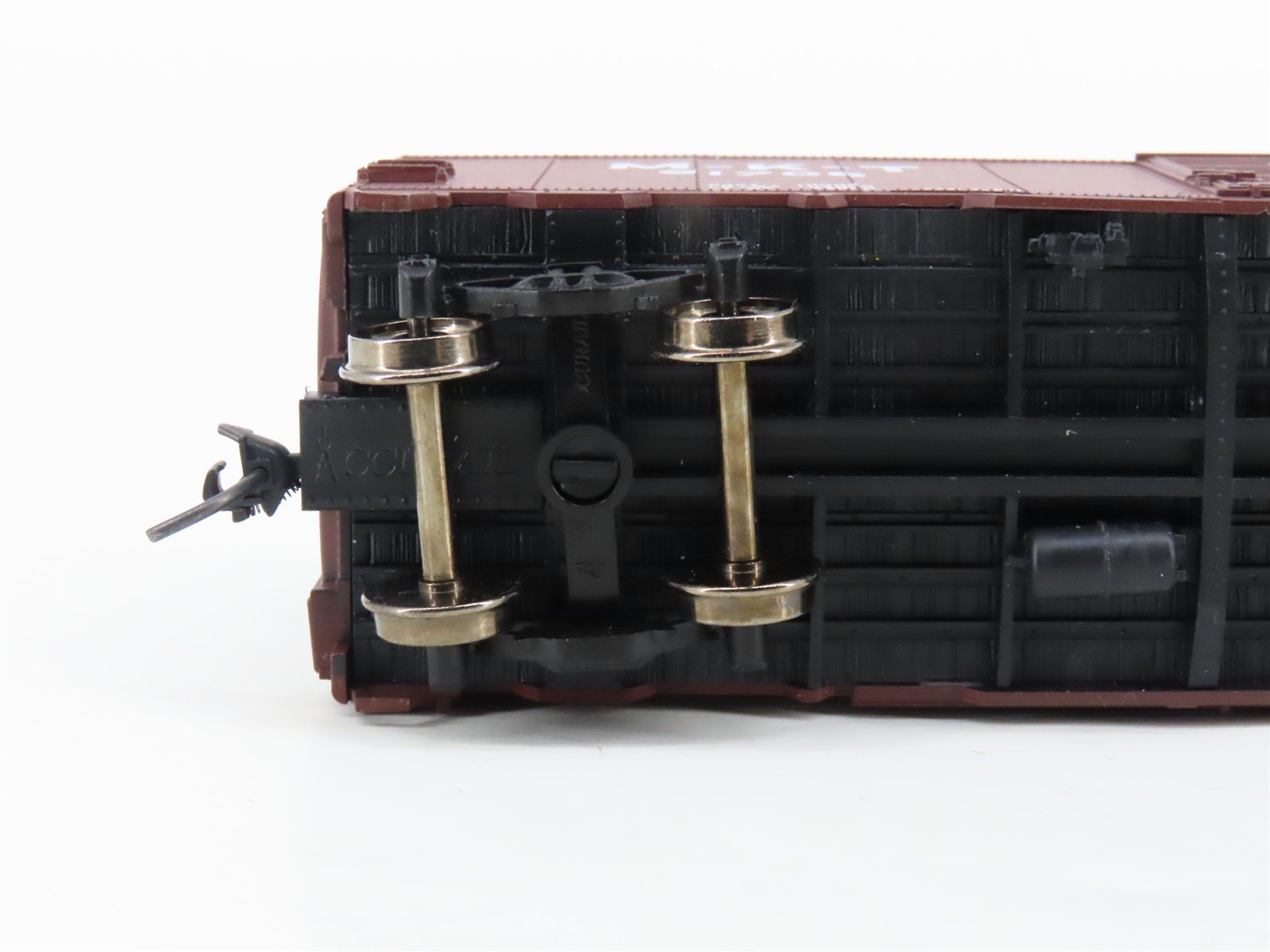 HO Scale Accurail 3211 MKT 