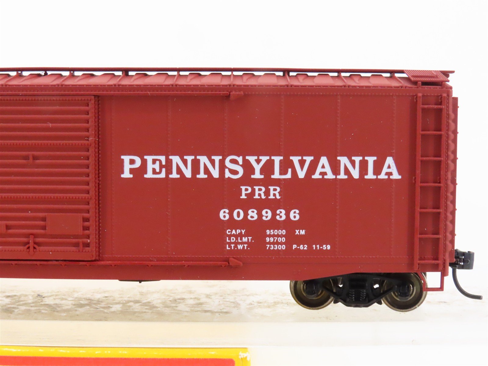 HO Accurail 5204 PRR Pennsylvania 50' Double Door Box Car #608936 - Upgraded