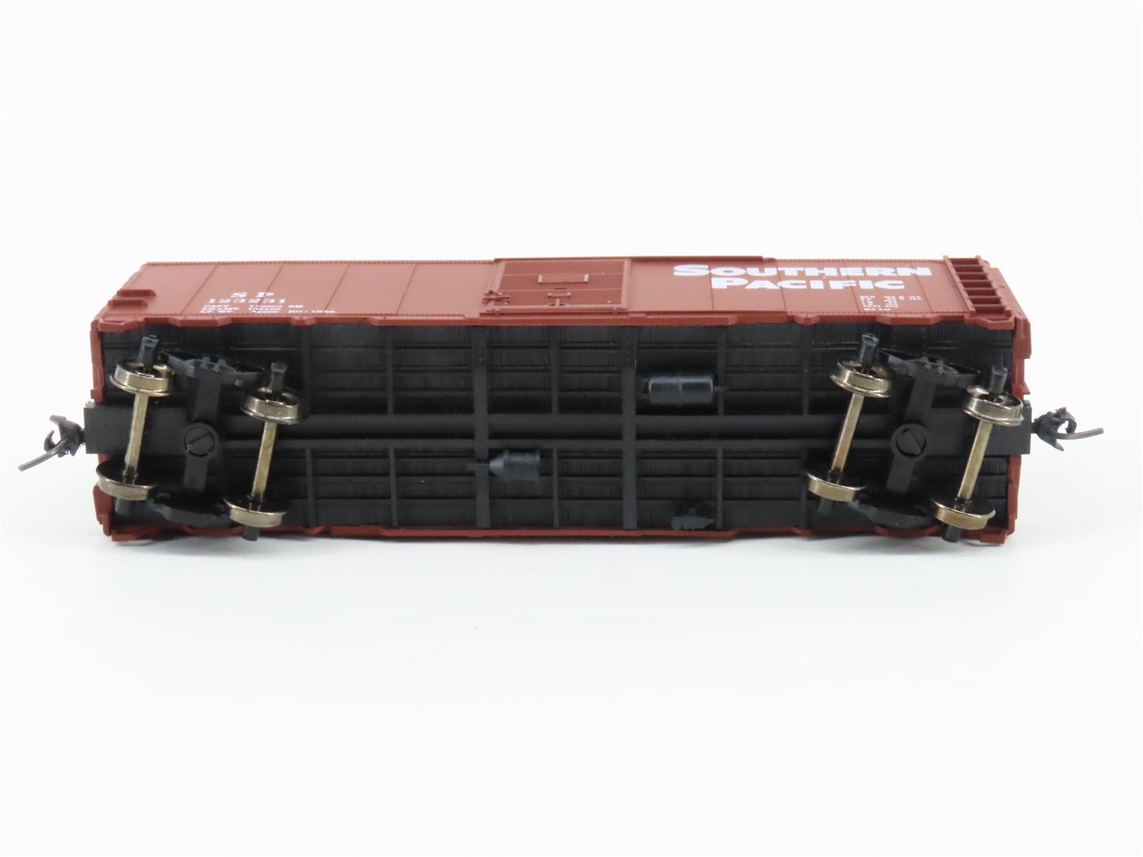 HO Accurail 1546 SP Southern Pacific 40' AAR Steel Box Car #123231 - Upgraded