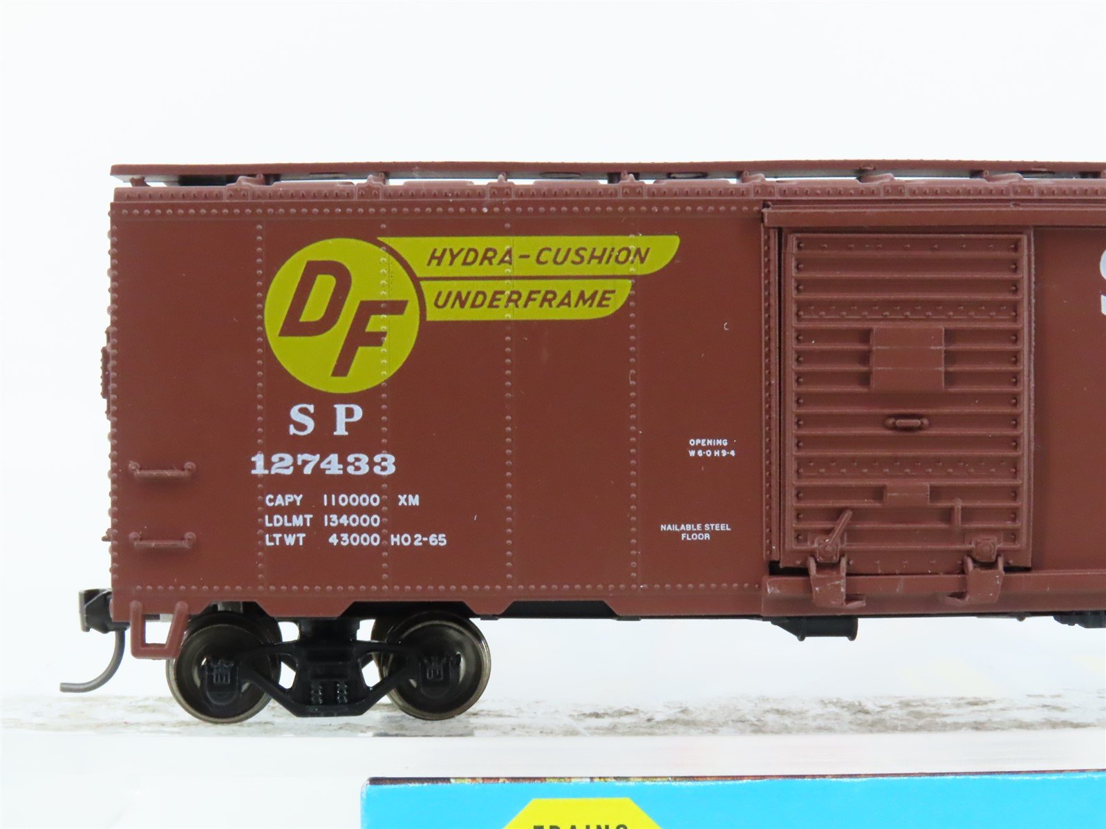 HO Scale Athearn 1205 SP Southern Pacific 40' AAR Box Car #127433 - Upgraded