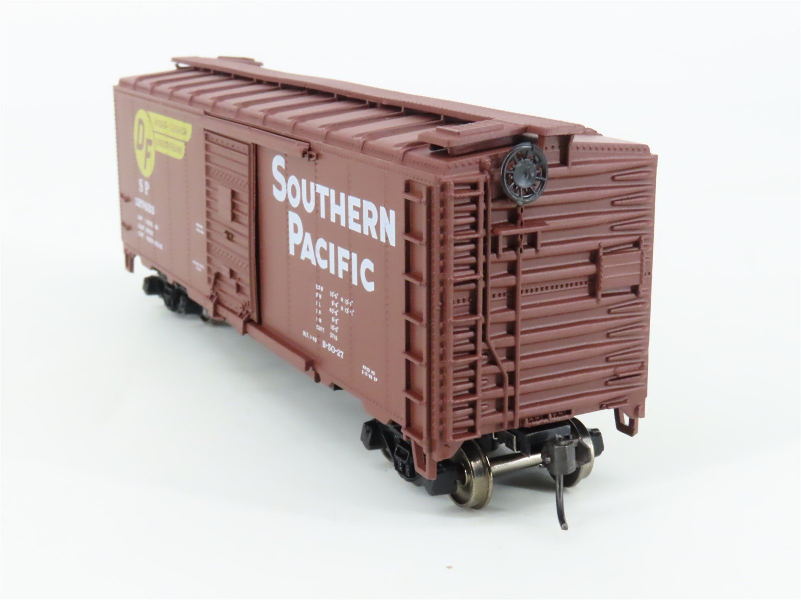 HO Scale Athearn 1205 SP Southern Pacific 40' AAR Box Car #127433 - Upgraded