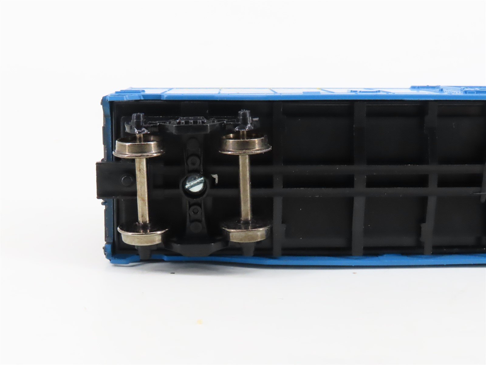 HO Athearn 5277 EELX Evans Equipment 50' Plug Door Box Car #6002 - Upgraded