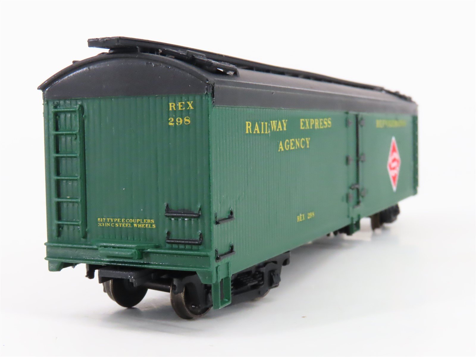HO Scale Athearn 5330 REX REA 50' Express Reefer #298 - Custom - Upgraded