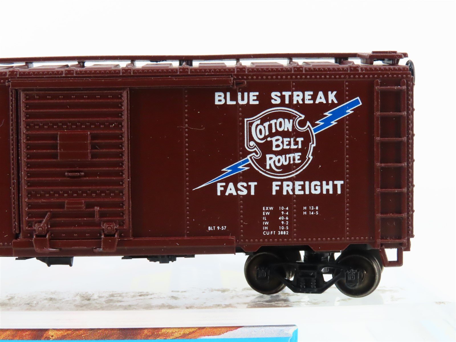 HO Scale Athearn/Rail Runner 195 SSW 
