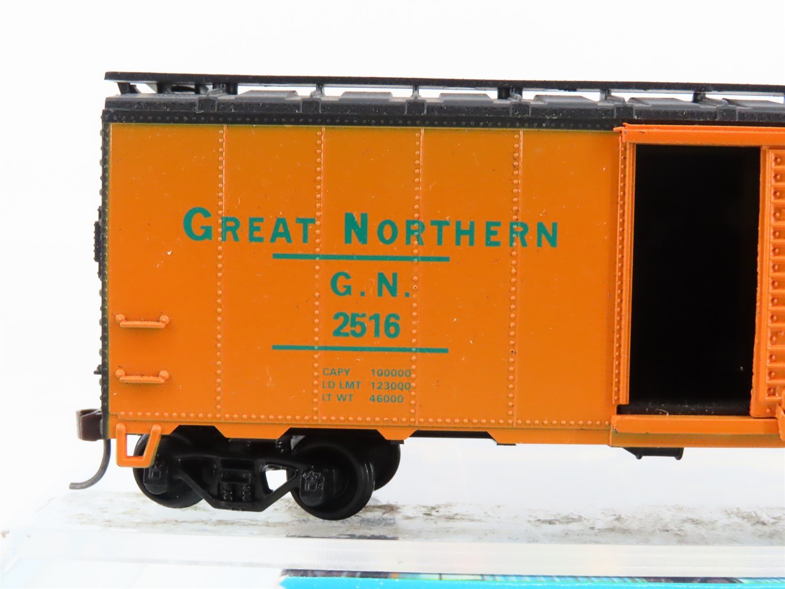 HO Scale Athearn/English's 3-1029 GN 