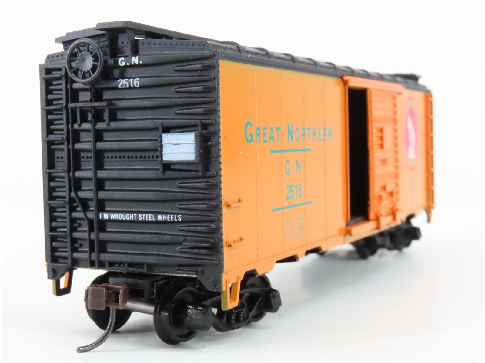 HO Scale Athearn/English's 3-1029 GN 