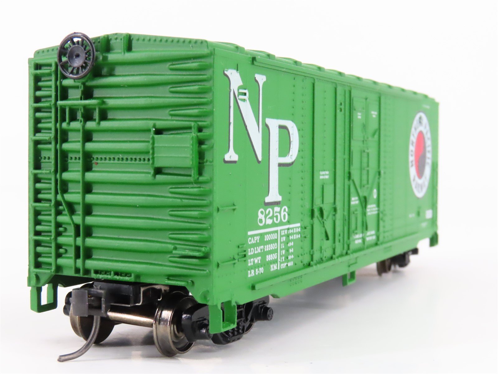 HO Scale Athearn 2093 NP Northern Pacific 40' Grain Box Car #8256 - Upgraded