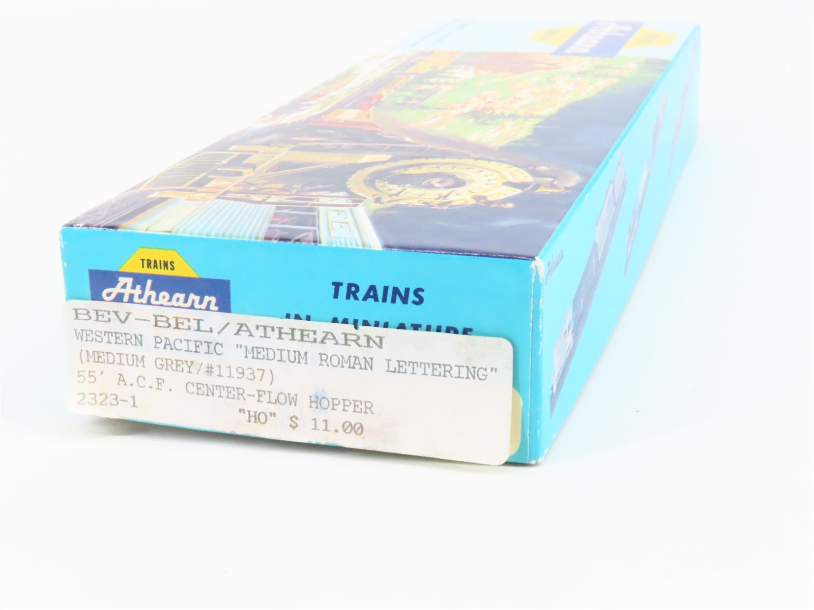 HO Athearn Bev-Bel Kit 2323-1 WP Western Pacific 4-Bay Covered Hopper #11937