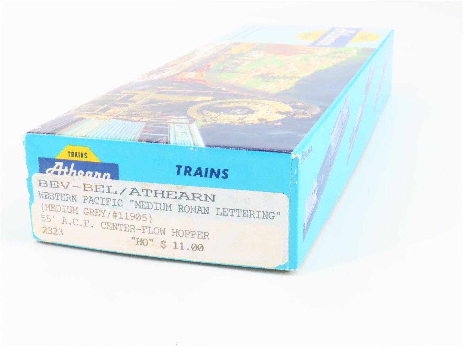 HO Athearn Bev-Bel Kit 2323 WP Western Pacific 4-Bay Covered Hopper #11905
