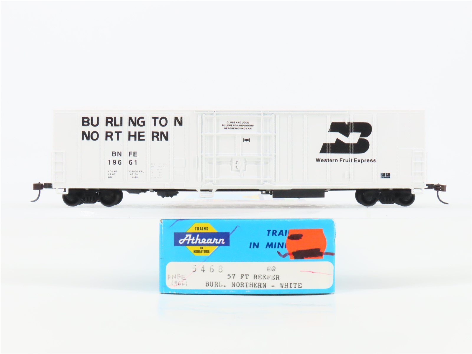 HO Scale Athearn 5468 BNFE BN Western Fruit Express 57' Mech Reefer #19661