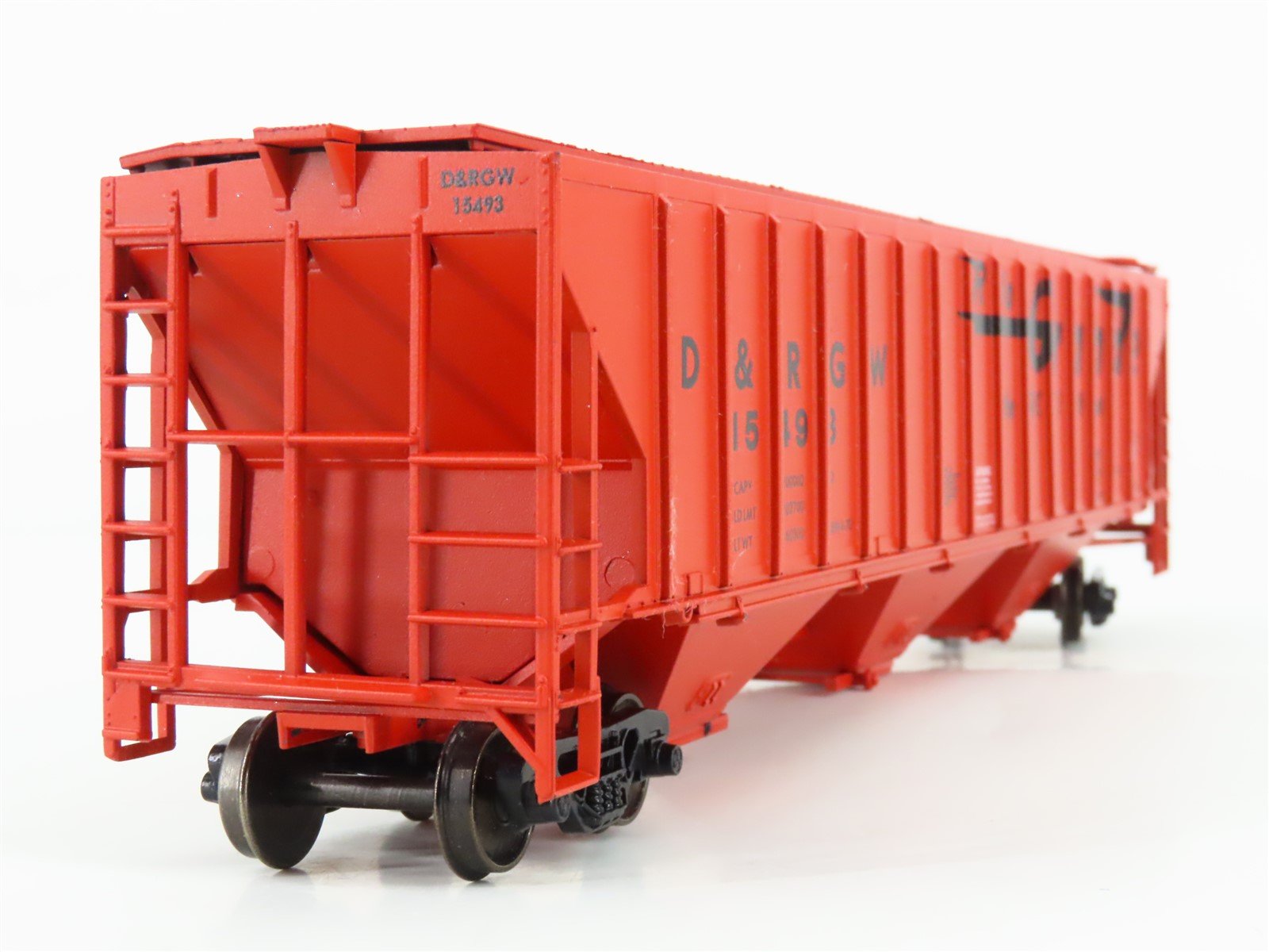 HO Athearn/Rail Runner 238 D&RGW Rio Grande 3-Bay Covered Hopper #15493 Upgraded