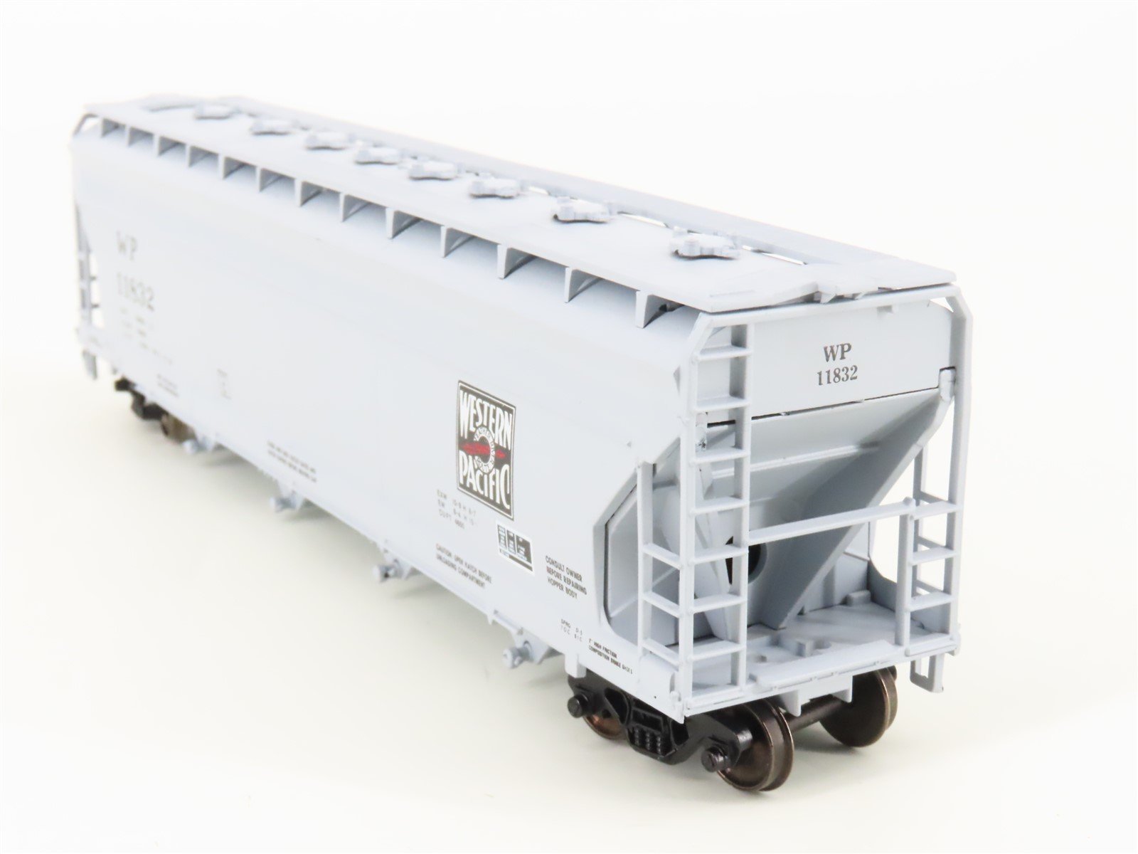 HO Athearn Bev-Bel 1411-2 WP Feather River 4-Bay Covered Hopper #11832 -Upgraded