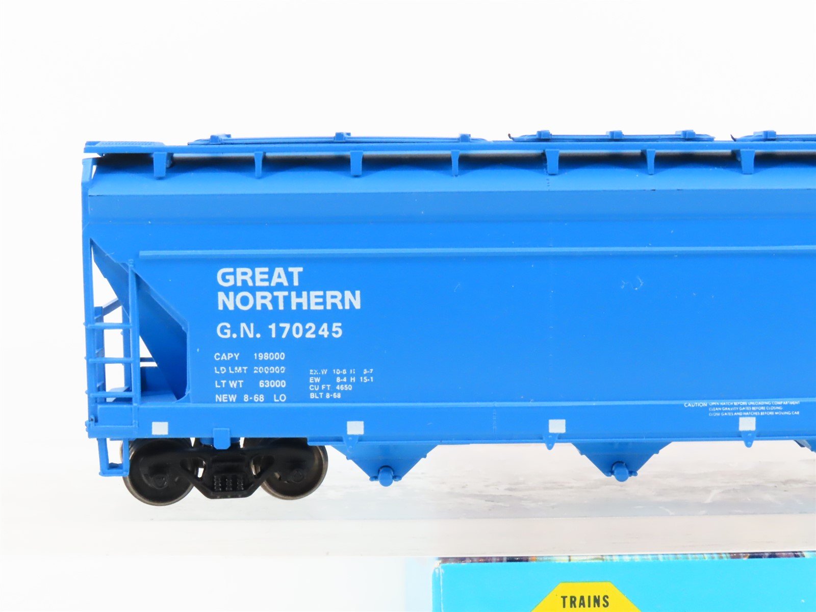 HO Athearn/RailRunner 271-1 GN Big Sky Blue 4-Bay Covered Hopper 170245 Upgraded