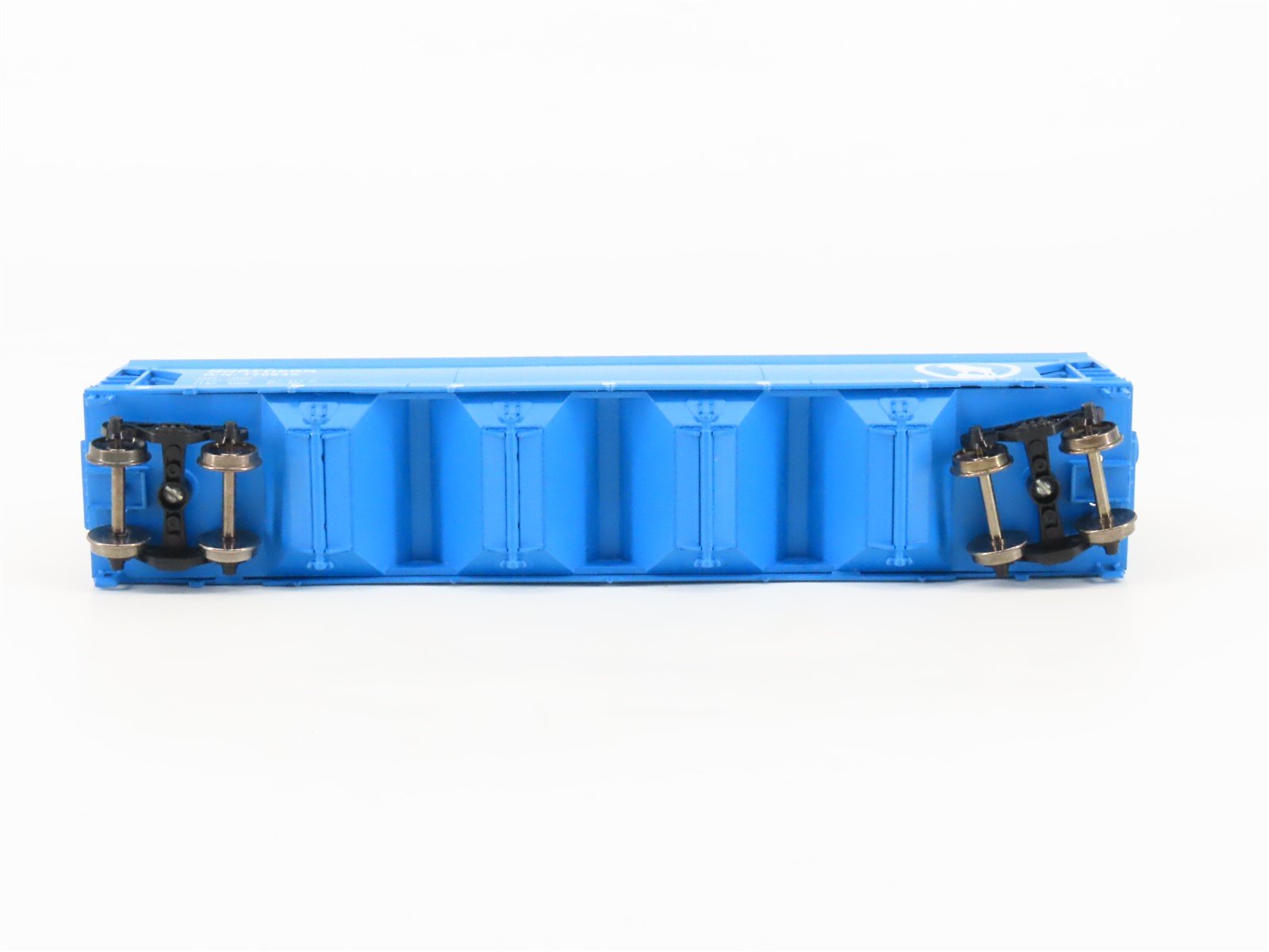 HO Athearn/RailRunner 271-1 GN Big Sky Blue 4-Bay Covered Hopper 170245 Upgraded