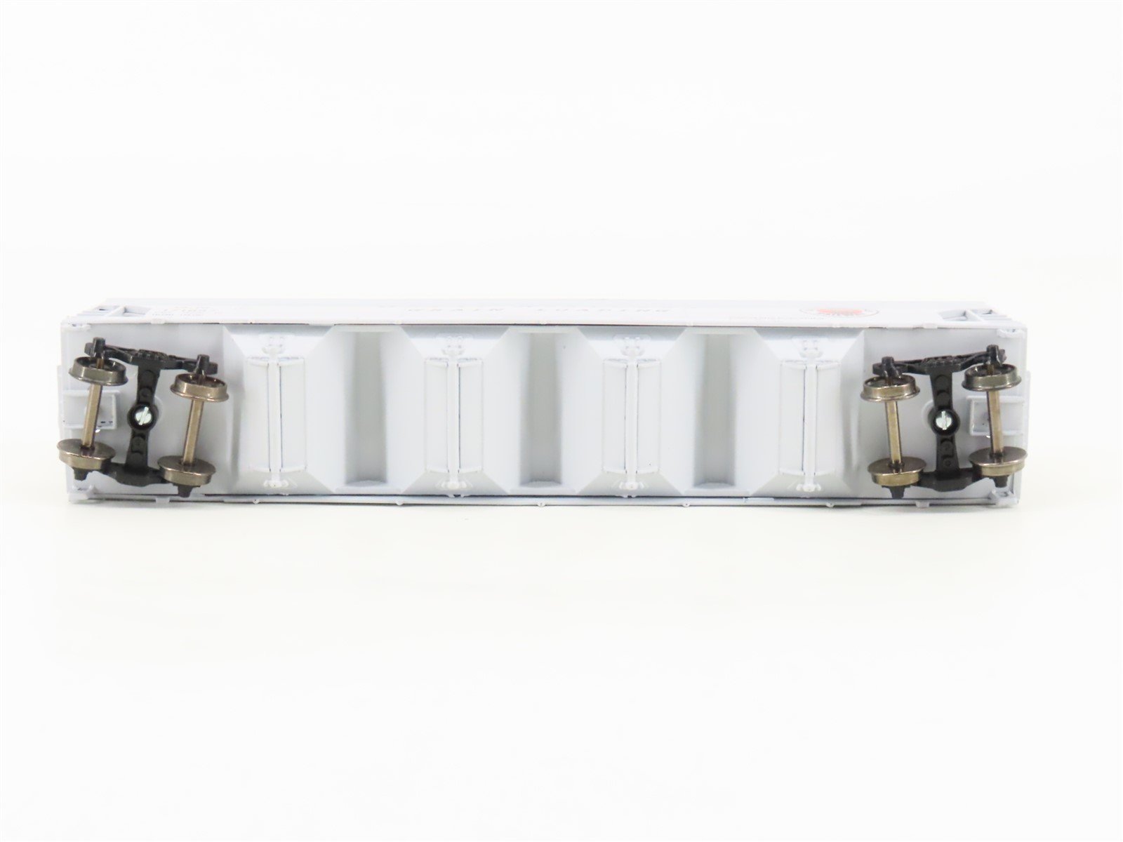 HO Scale Athearn/Rail Runner 244 GN Grain 4-Bay Covered Hopper #171857 -Upgraded