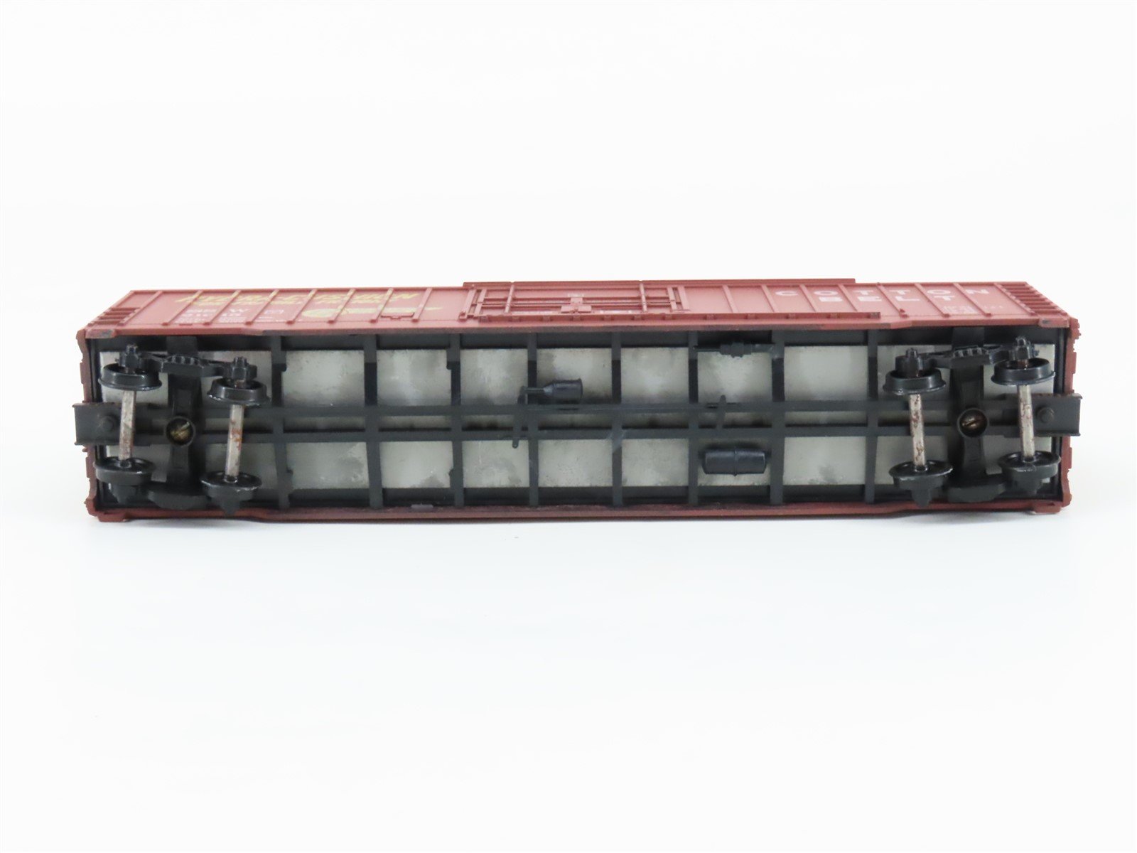 HO Scale Athearn 1338 SSW Cotton Belt 50' Plug Door Box Car #21615 - Upgraded