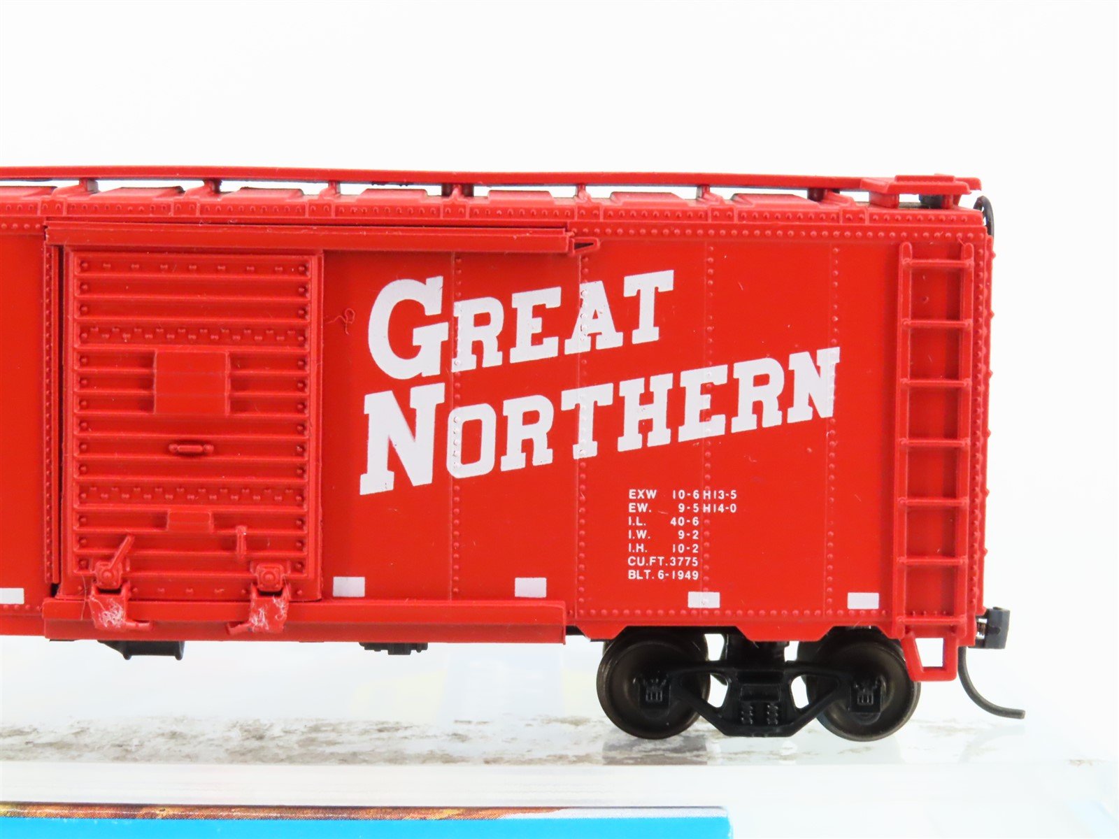 HO Scale Athearn/Rail Runner 303-1 GN 