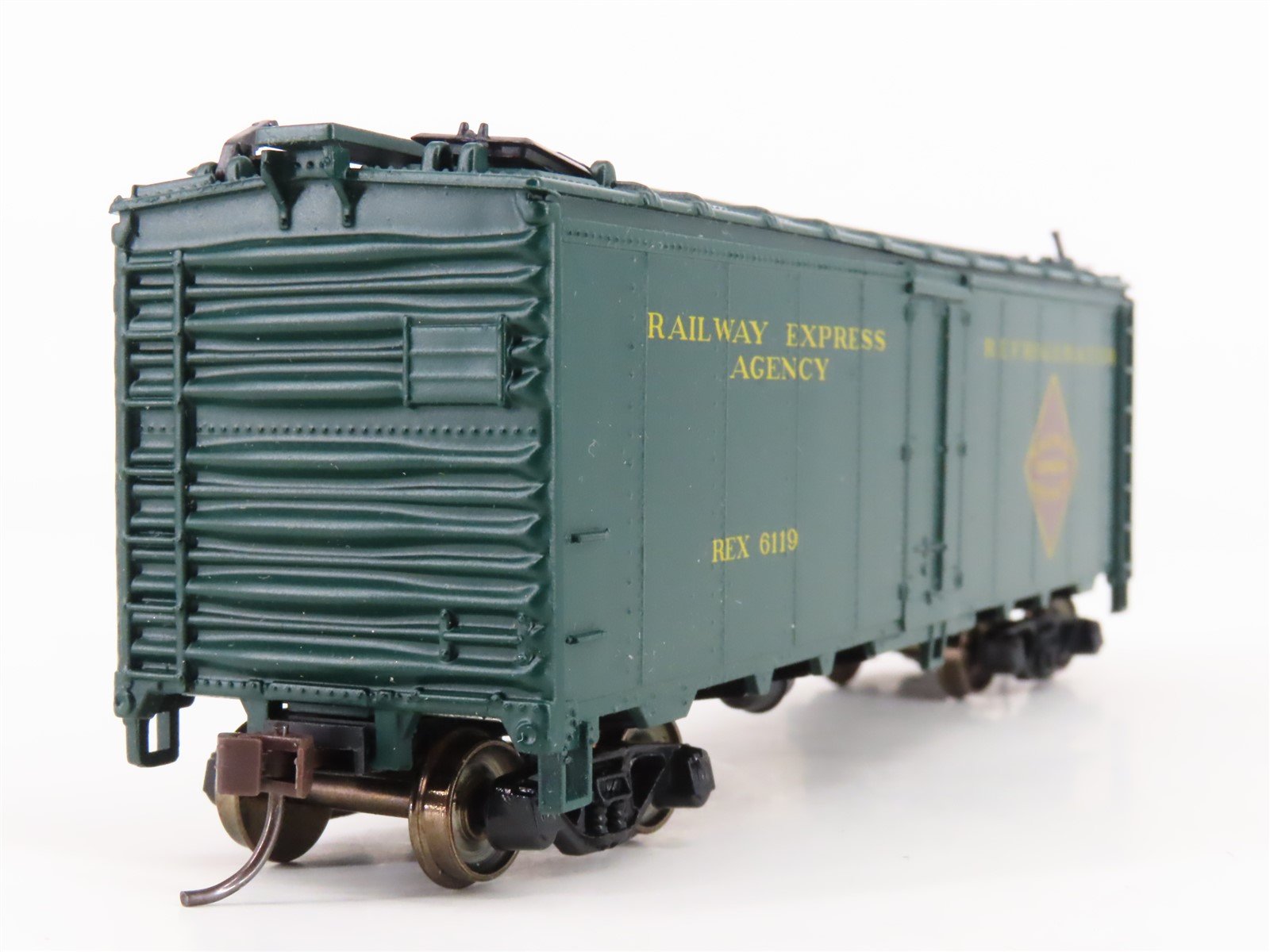 HO Scale Athearn 1609 REX REA Railway Express Agency 40' Reefer #6119 - Upgraded