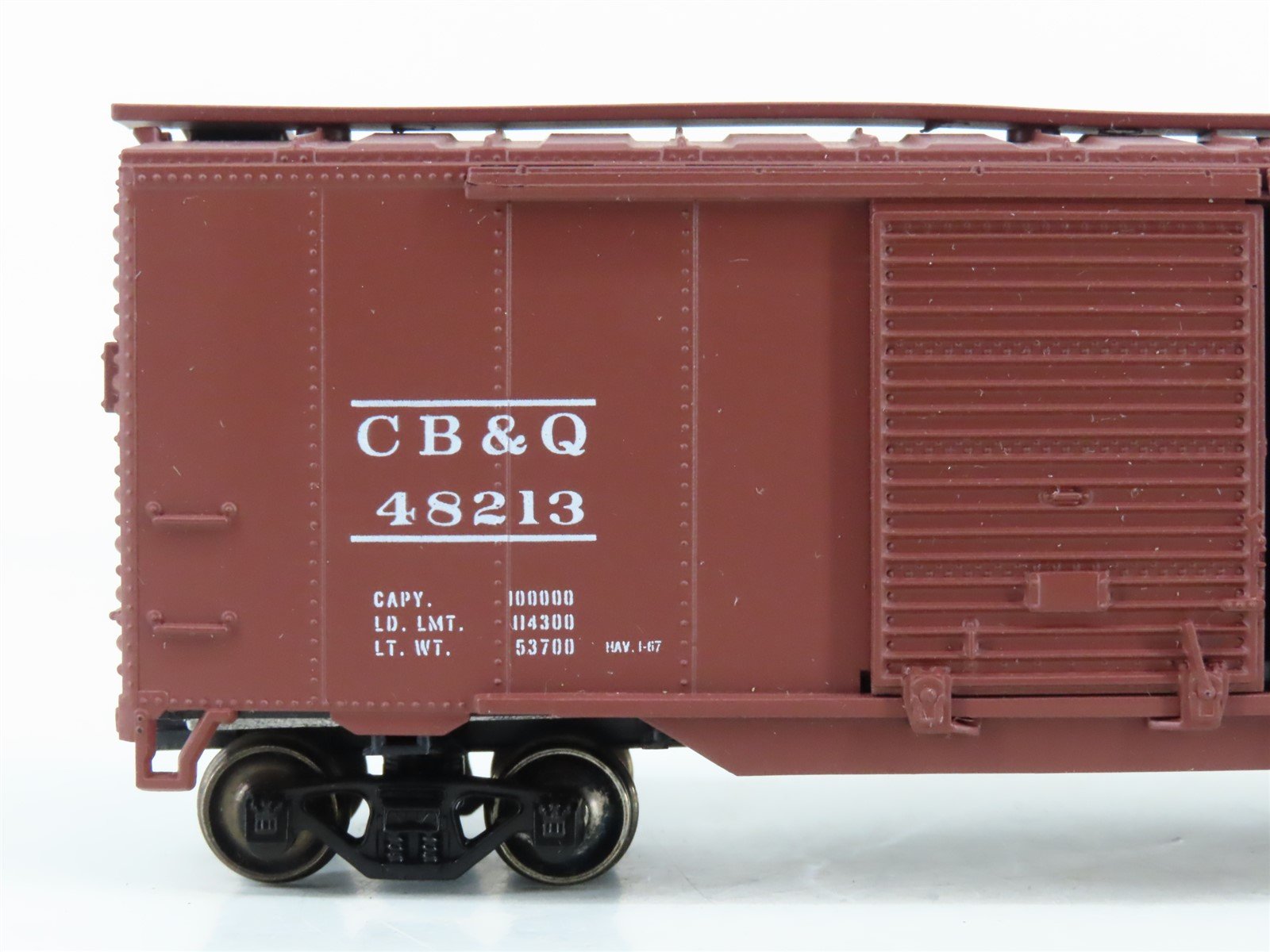 HO Scale Athearn 5040 CB&Q Burlington Route 50' Auto Box Car #48213 - Upgraded