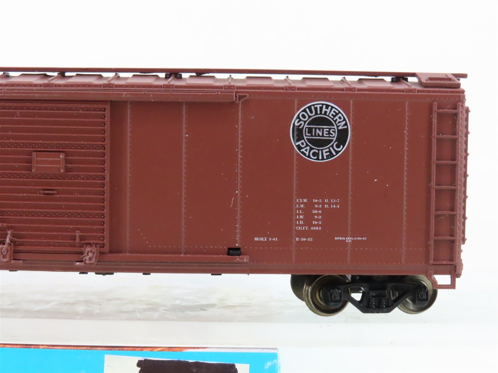 HO Athearn 5061 SP Southern Pacific 50' Single Door Box Car #81952 - Upgraded