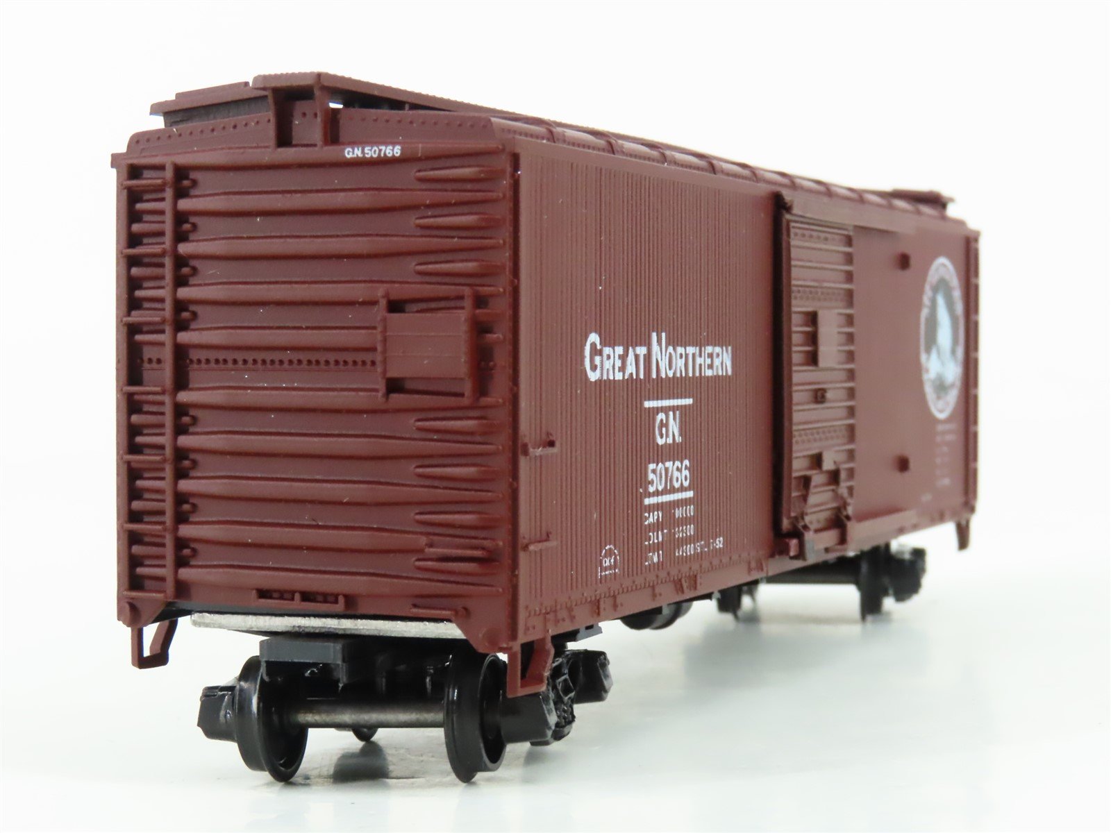 HO Athearn 5233 GN Great Northern Glacier National Park 40' Wood Box Car #50766