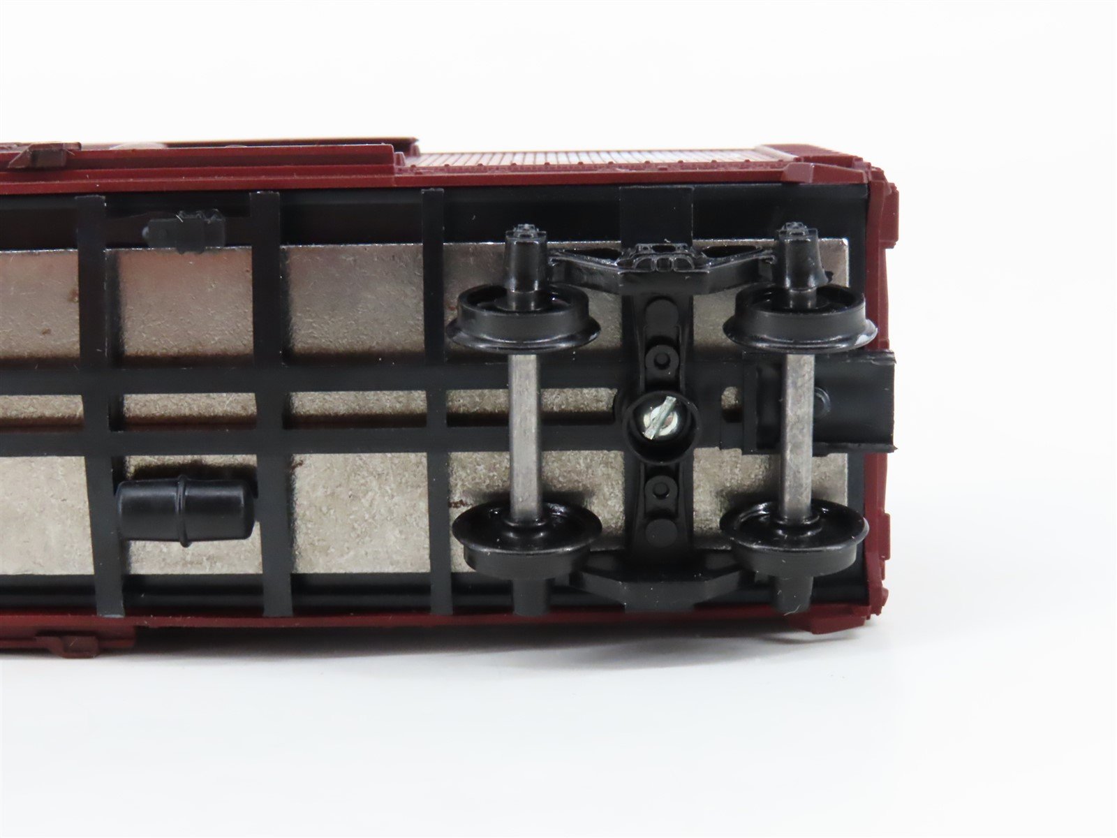 HO Athearn 5233 GN Great Northern Glacier National Park 40' Wood Box Car #50766