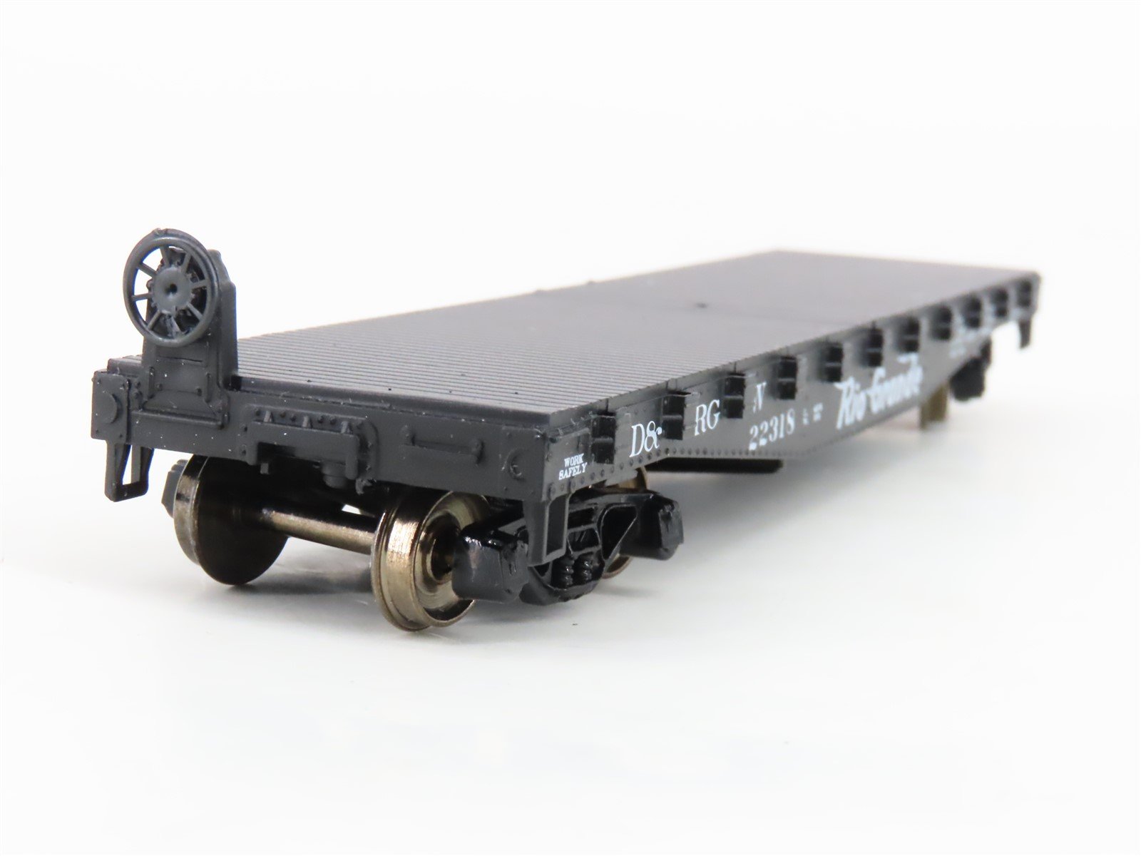 HO Scale Athearn 1347 D&RGW Rio Grande 40' Flat Car #22318 - Upgraded