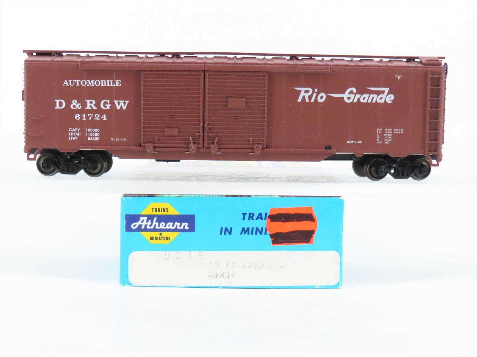 HO Scale Athearn 5039 D&RGW Rio Grande 50' Auto Box Car #61724 - Upgraded