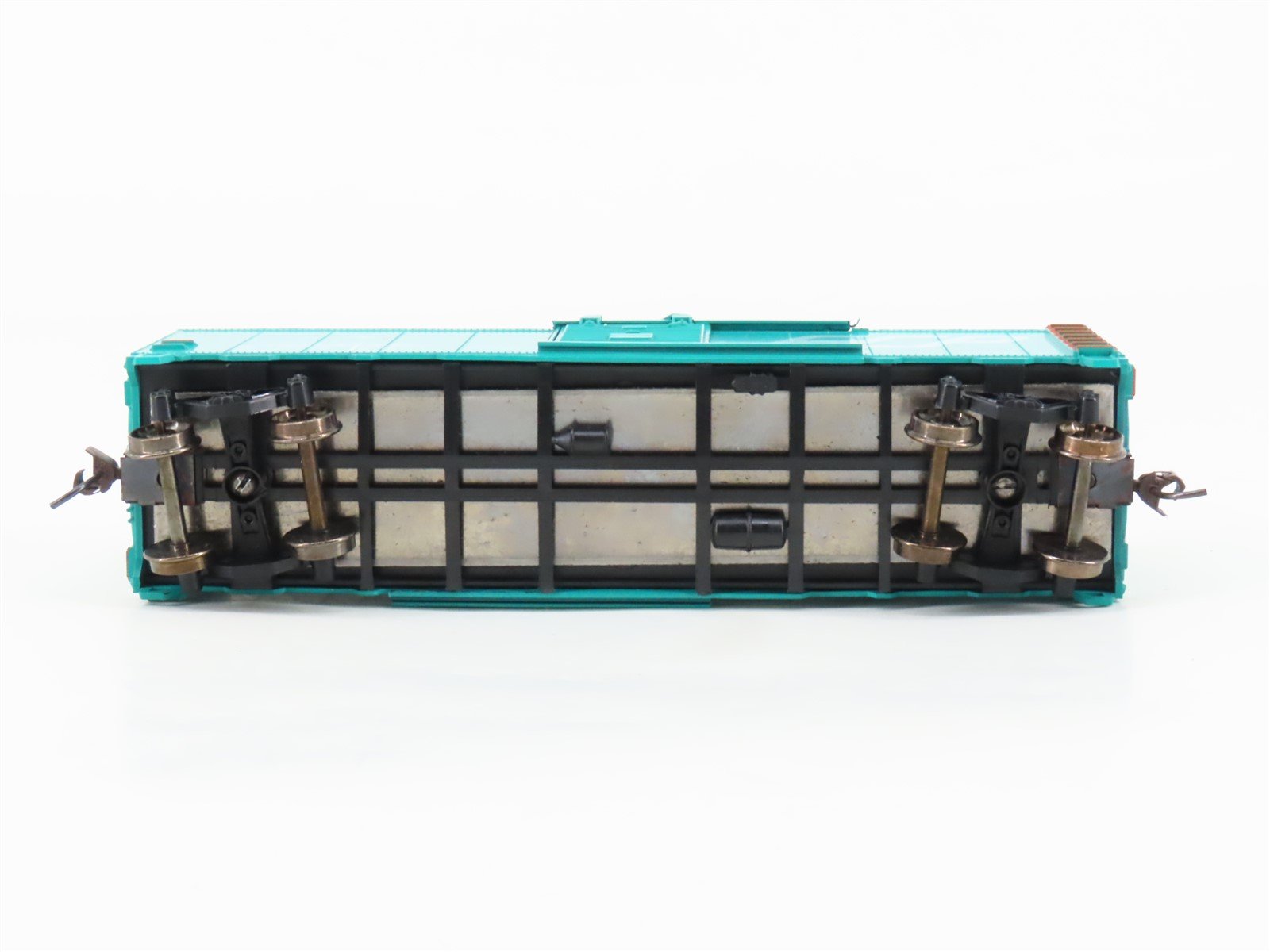 HO Scale Athearn FCP Ferrocarril del Pacífico 40' Box Car #3945 - Upgraded