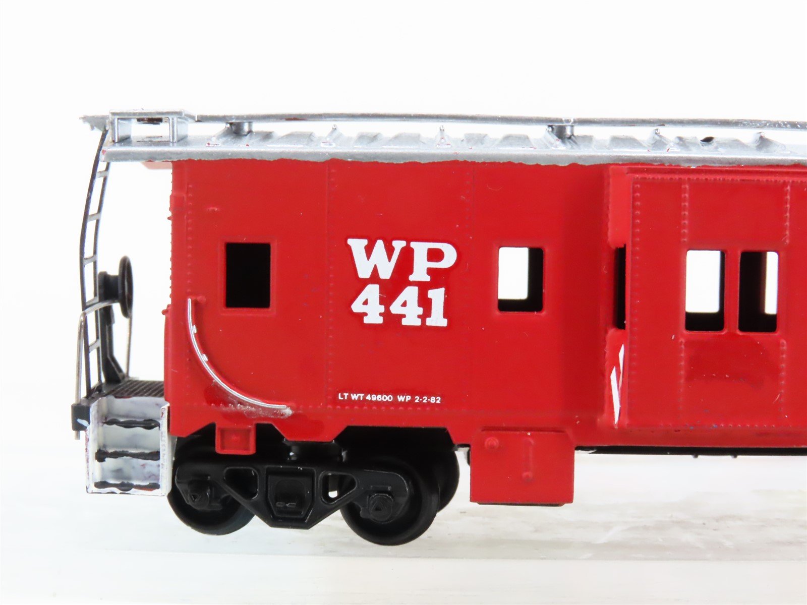 HO Scale Athearn 1285 WP Western Pacific Bay Window Caboose #441 - Custom