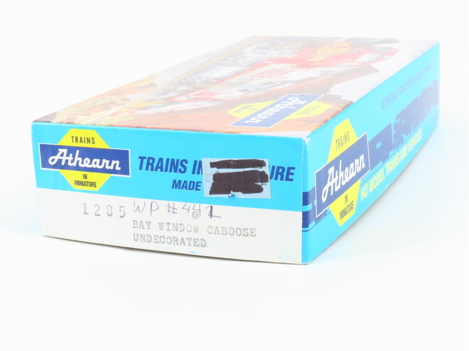 HO Scale Athearn 1285 WP Western Pacific Bay Window Caboose #441 - Custom